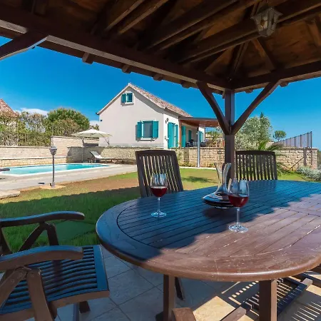 Bugenvila By Interhome Feriehus *