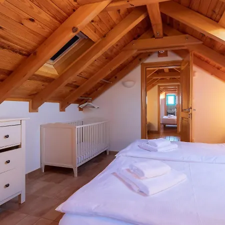 Bugenvila By Interhome *