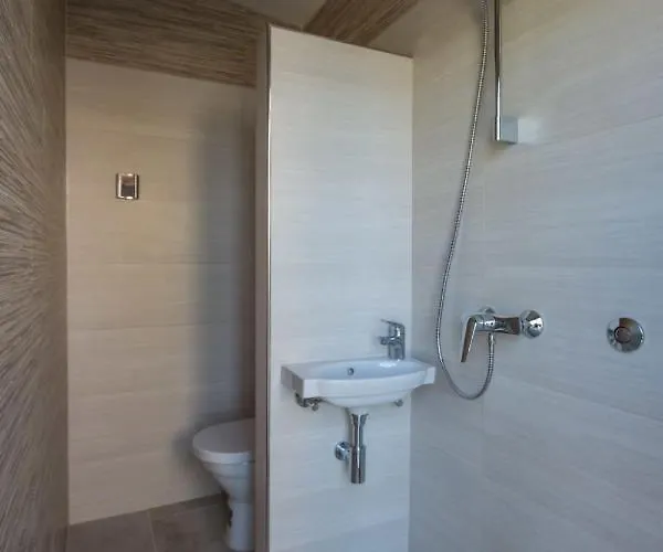 Bugenvila By Interhome