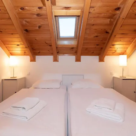 Bugenvila By Interhome