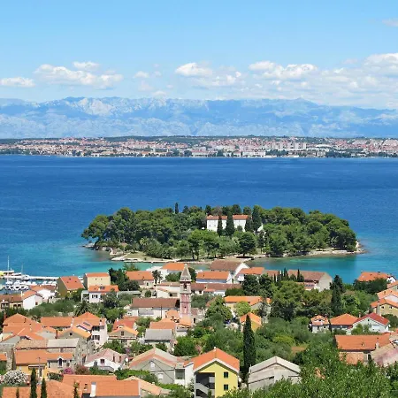 Bugenvila By Interhome