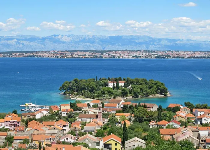 Bugenvila By Interhome