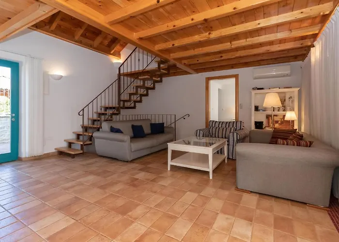 Bugenvila By Interhome * Ugljan